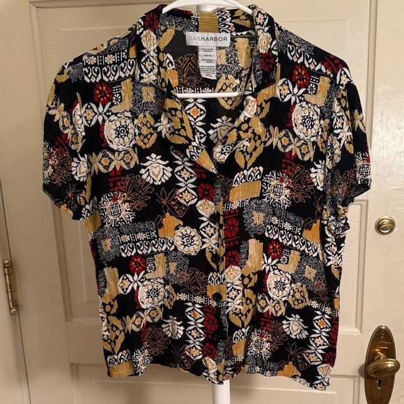 Sag Harbor Women's Button Down Shirt - Black, Red, Gold Retro look/Super soft - Picture 1 of 3